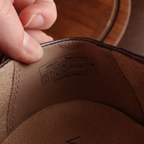 Vionic Loafers Women Size 7.5 Silver Gray Kensley Leather Preppy Comfort Shoes - Picture 12 of 13